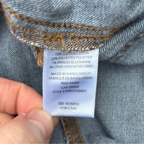 Tinseltown Dark Blue Pull On Distressed Flare Jeans Size 7 - Picture 8 of 8